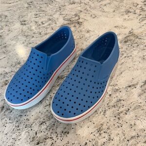Native Miles Blue Slip On Shoes J3